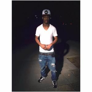 Meet your Posher, Malik